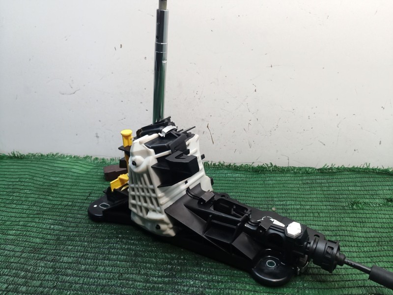 Recambio de palanca cambio para renault zoe 2014 referencia OEM IAM 349358101R 349358101R 349358101R