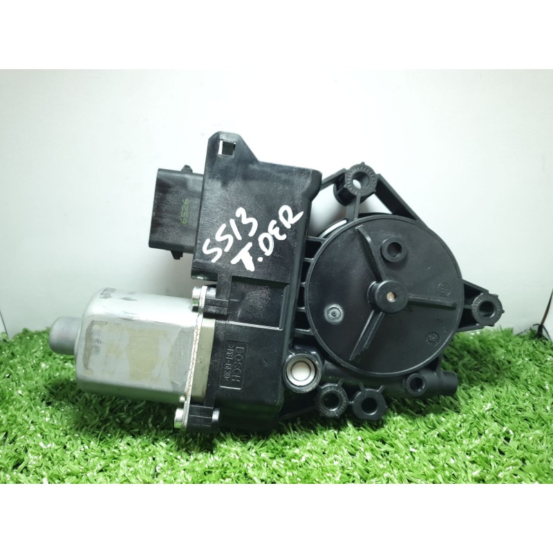 Recambio de motor elevalunas trasero derecho para hyundai i30 (fd) 1.6 referencia OEM IAM   