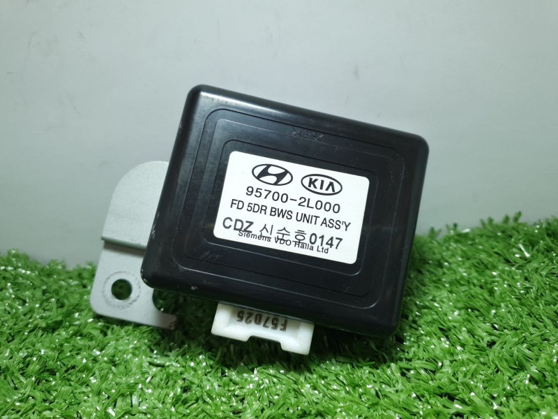 Recambio de modulo electronico para hyundai i30 (fd) 1.6 referencia OEM IAM   