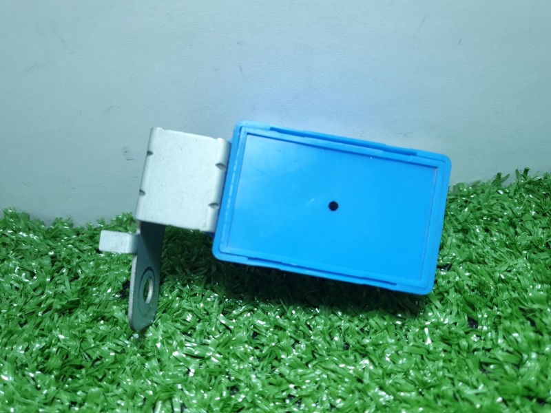 Recambio de modulo electronico para hyundai i30 (fd) 1.6 referencia OEM IAM 957102h000 957102h000 957102h000