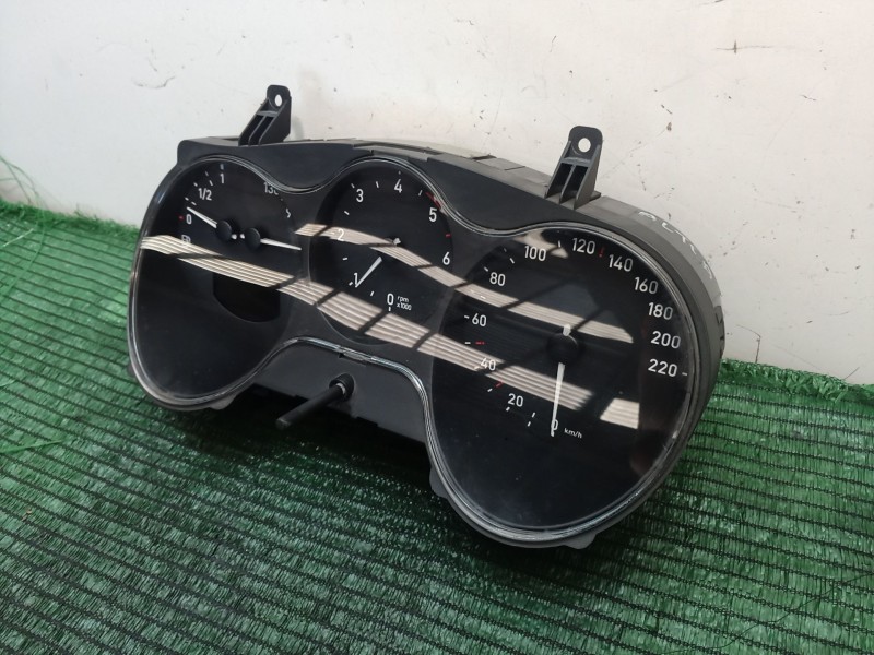 Recambio de cuadro instrumentos para seat altea (5p1) 1.9 tdi referencia OEM IAM   
