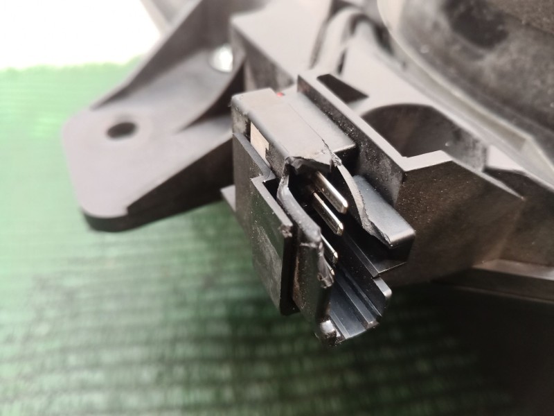 Recambio de altavoz para kia sorento ii (xm) 2.4 cvvt referencia OEM IAM 963802P700 963802P700 963802P700