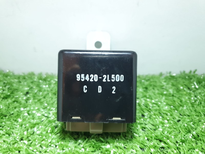 Recambio de modulo electronico para hyundai i30 (fd) 1.6 referencia OEM IAM 954202L500 954202L500 954202L500