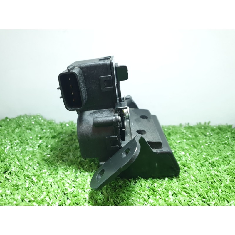 Recambio de cerradura maletero / porton para hyundai i30 (fd) 1.6 referencia OEM IAM SINREF SIN REF SIN REF