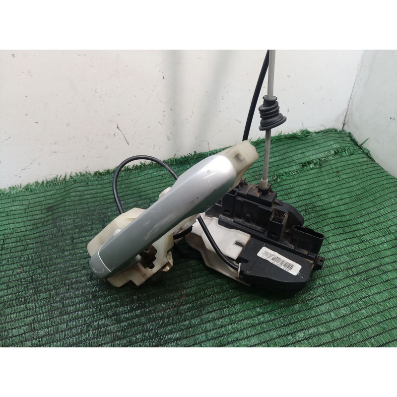 Recambio de cerradura puerta delantera derecha para hyundai i30 (fd) 1.6 referencia OEM IAM   