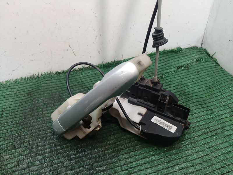 Recambio de cerradura puerta delantera derecha para hyundai i30 (fd) 1.6 referencia OEM IAM   