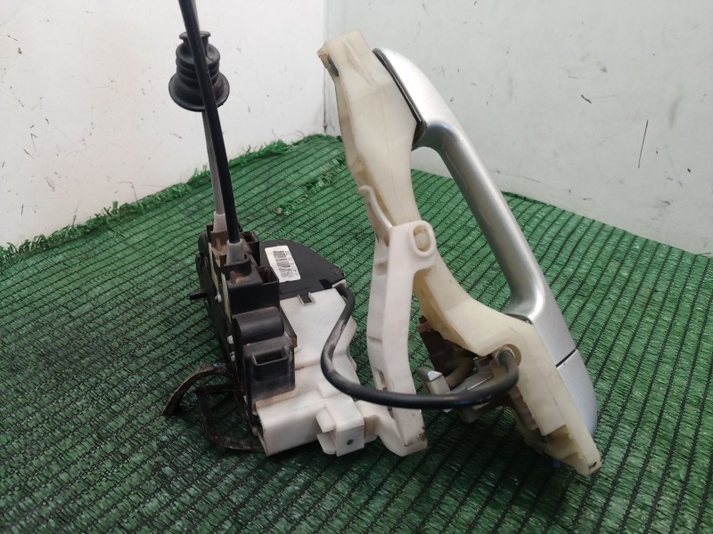 Recambio de cerradura puerta delantera derecha para hyundai i30 (fd) 1.6 referencia OEM IAM   