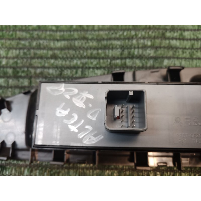 Recambio de mando elevalunas delantero izquierdo para seat altea (5p1) 1.9 tdi referencia OEM IAM   