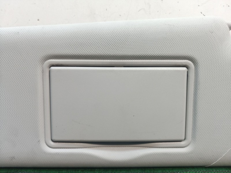 Recambio de parasol izquierdo para renault zoe 2014 referencia OEM IAM 964012136R 964012136R 964012136R