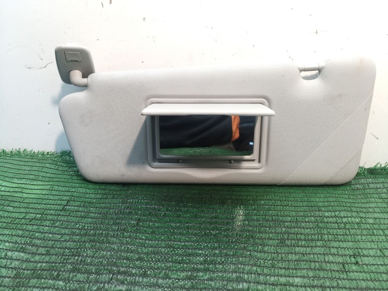 Recambio de parasol izquierdo para renault zoe 2014 referencia OEM IAM 964012136R 964012136R 964012136R