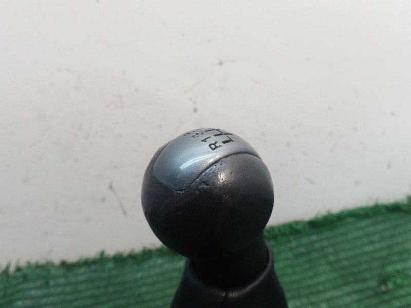 Recambio de pomo palanca cambio para seat altea (5p1) 1.9 tdi referencia OEM IAM   