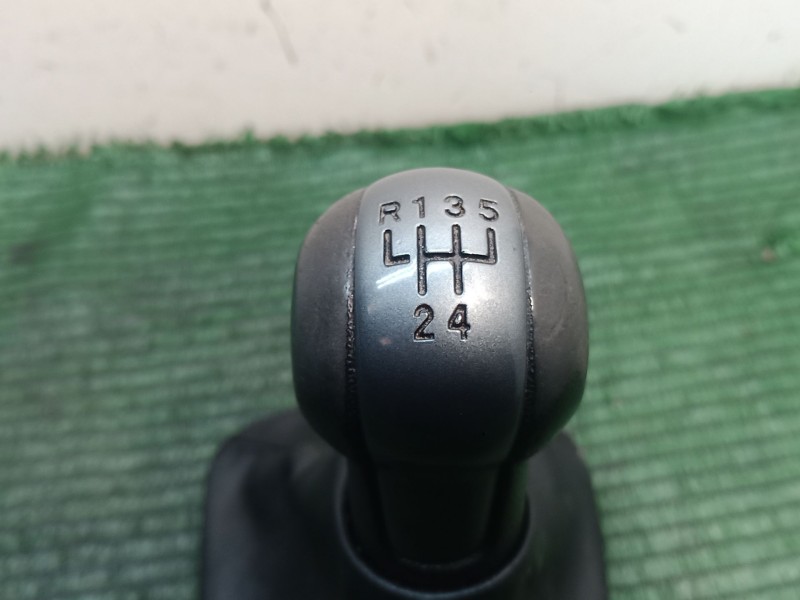 Recambio de pomo palanca cambio para seat altea (5p1) 1.9 tdi referencia OEM IAM   