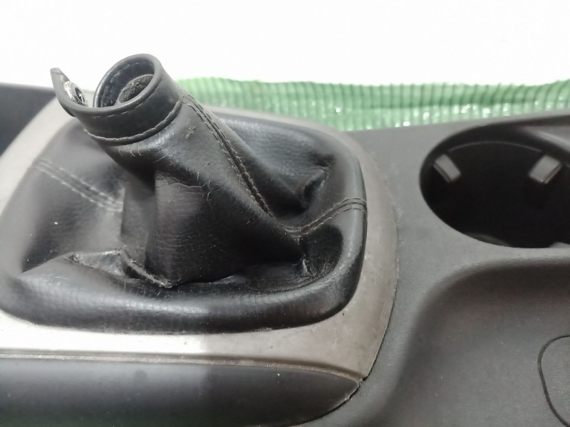 Recambio de consola central trasera para hyundai i30 (fd) 1.6 referencia OEM IAM   