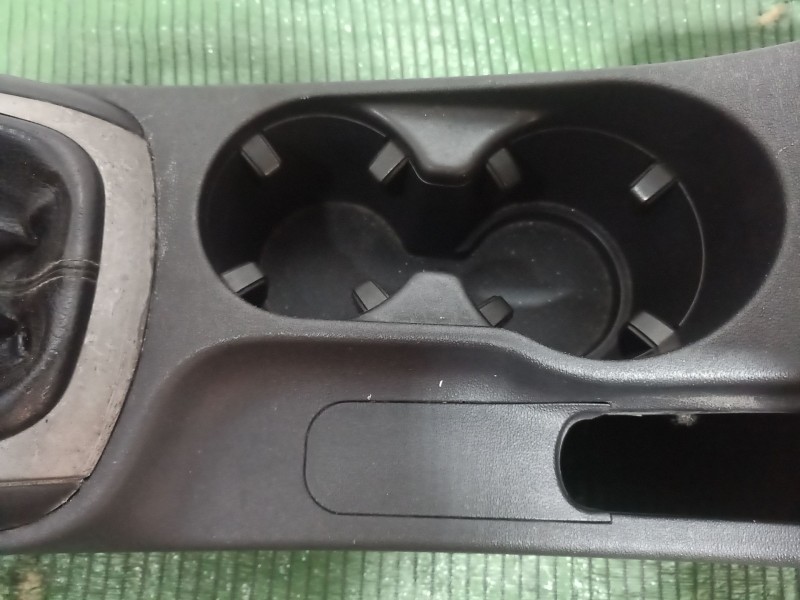 Recambio de consola central trasera para hyundai i30 (fd) 1.6 referencia OEM IAM   