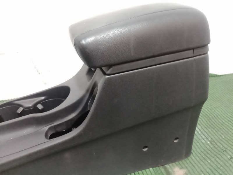 Recambio de consola central trasera para hyundai i30 (fd) 1.6 referencia OEM IAM   