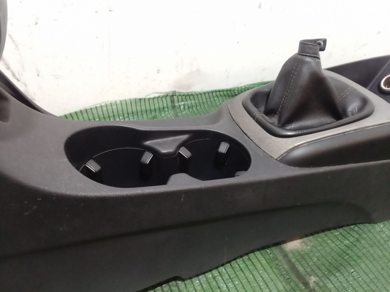 Recambio de consola central trasera para hyundai i30 (fd) 1.6 referencia OEM IAM   