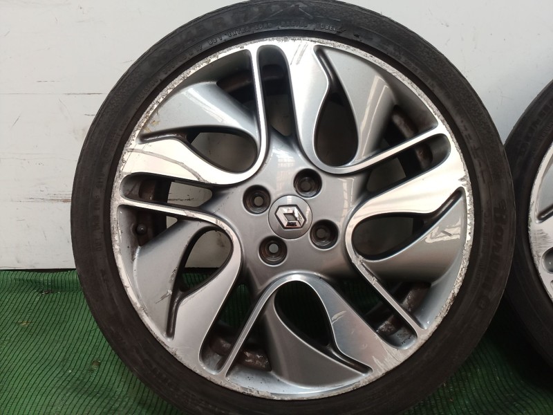 Recambio de juego llantas para renault zoe 2014 referencia OEM IAM   