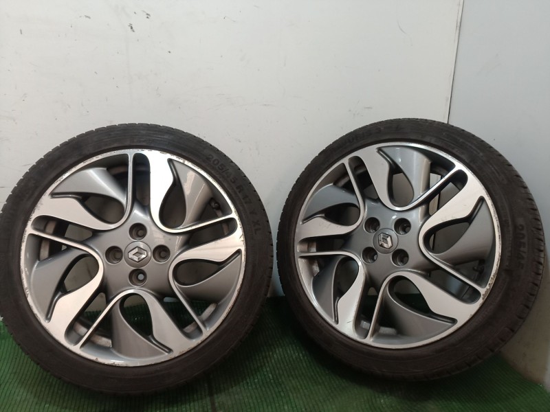 Recambio de juego llantas para renault zoe 2014 referencia OEM IAM   
