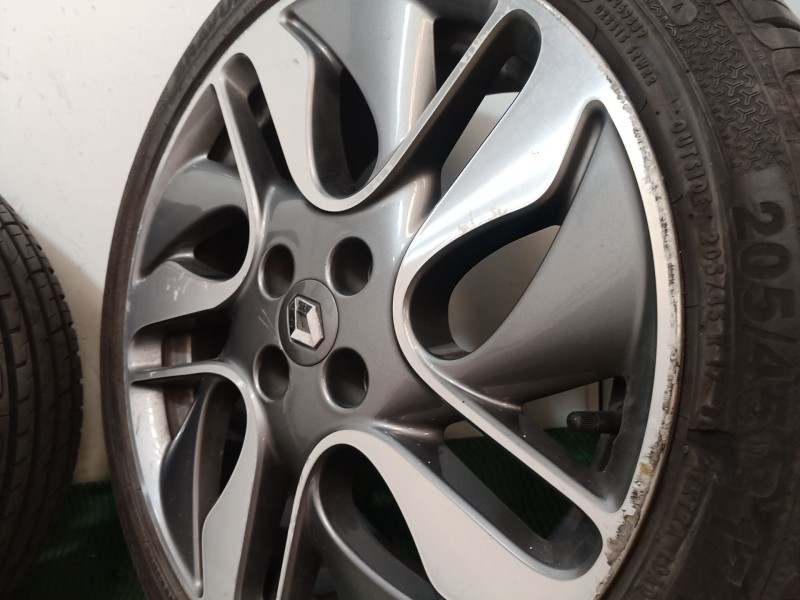 Recambio de juego llantas para renault zoe 2014 referencia OEM IAM   