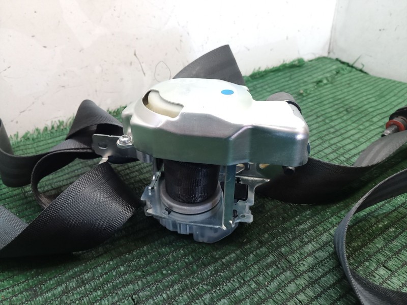 Recambio de cinturon seguridad delantero derecho para hyundai i30 (fd) 1.6 referencia OEM IAM 888202L700 888202L700 888202L700