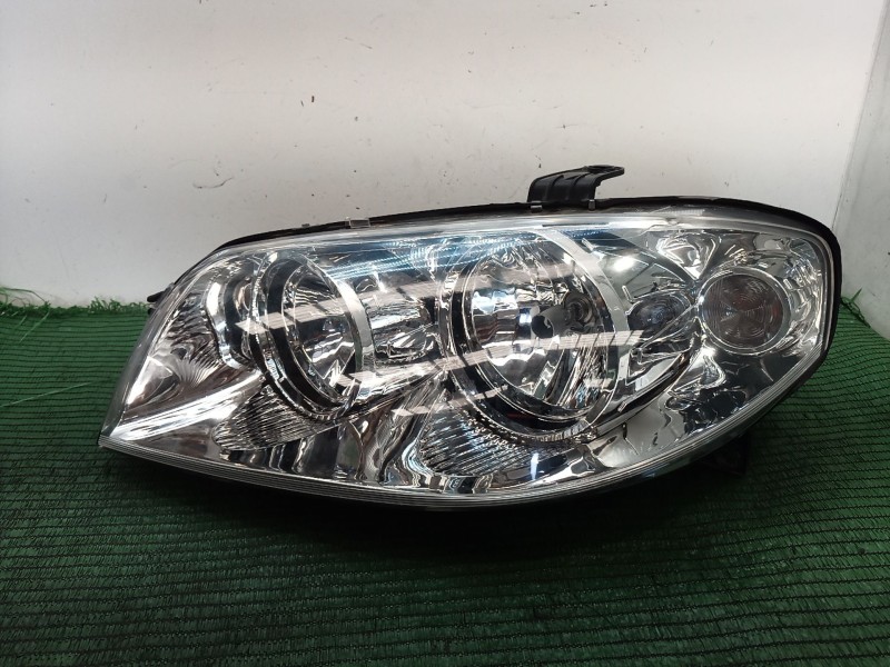 Recambio de faro izquierdo para fiat punto (188_) 1.4 referencia OEM IAM   