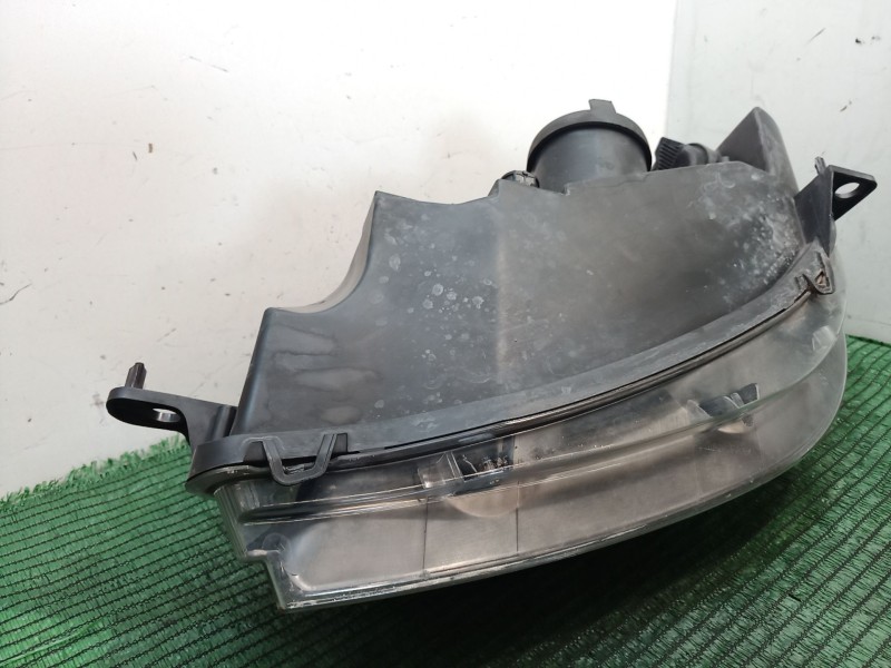 Recambio de faro derecho para fiat punto (188_) 1.4 referencia OEM IAM   