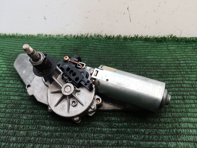 Recambio de motor limpia trasero para volvo v40 familiar 1.9 d referencia OEM IAM 0390201529 0390201529 0390201529