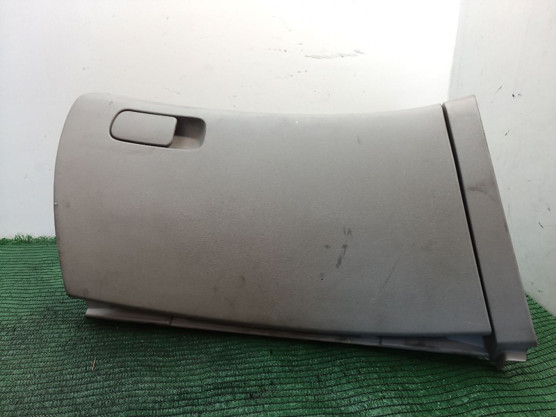 Recambio de guantera para kia cee´d referencia OEM IAM   