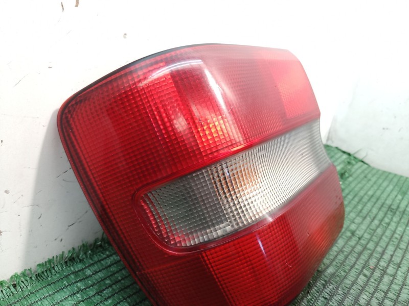 Recambio de piloto trasero derecho para volvo s70 (874) 2.5 tdi referencia OEM IAM 9151630 9151630 9151630