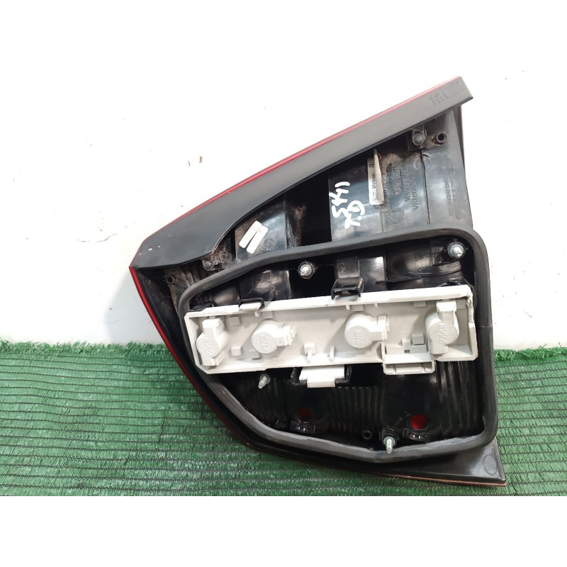 Recambio de piloto trasero derecho para skoda octavia ii (1z3) 1.6 tdi referencia OEM IAM   