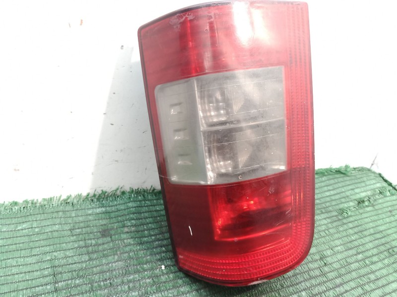 Recambio de piloto trasero derecho para peugeot partner (s2) combiespace pack cd referencia OEM IAM   