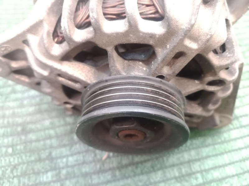 Recambio de alternador para hyundai tucson (jm) 2,0 classic 4x2 referencia OEM IAM   