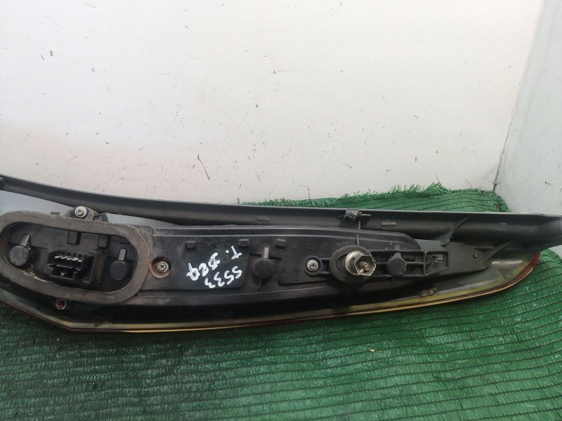 Recambio de piloto trasero izquierdo para fiat punto (188_) 1.4 referencia OEM IAM   