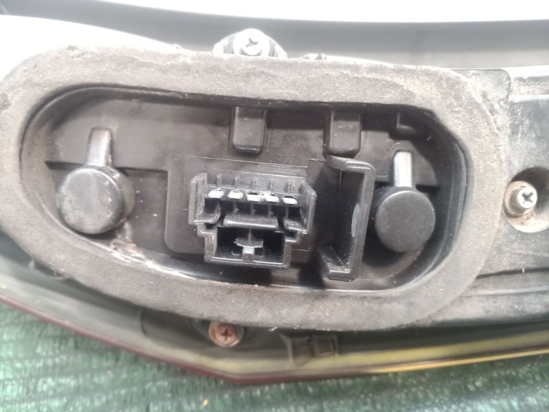 Recambio de piloto trasero izquierdo para fiat punto (188_) 1.4 referencia OEM IAM   