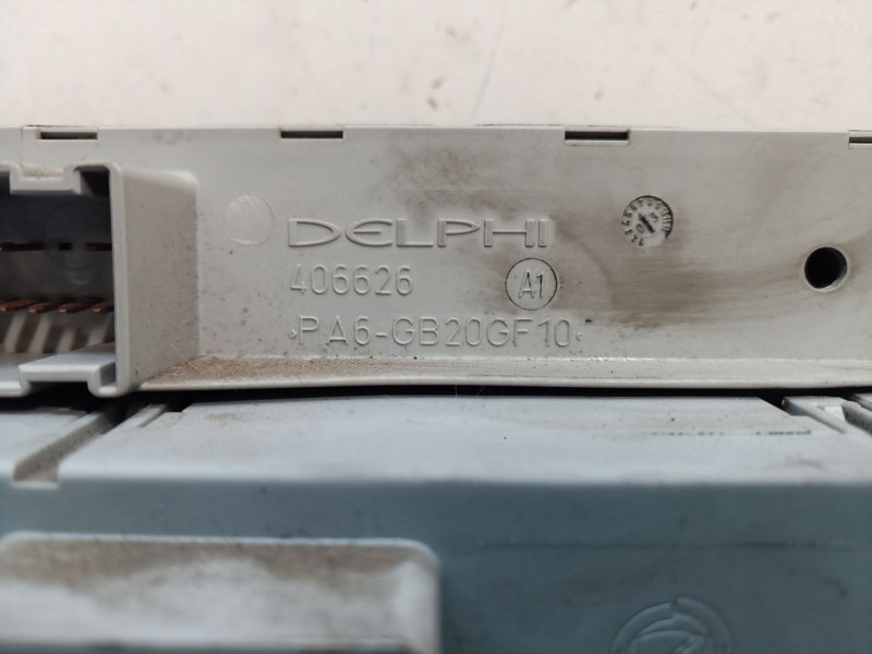 Recambio de caja reles / fusibles para fiat punto (188_) 1.4 referencia OEM IAM   