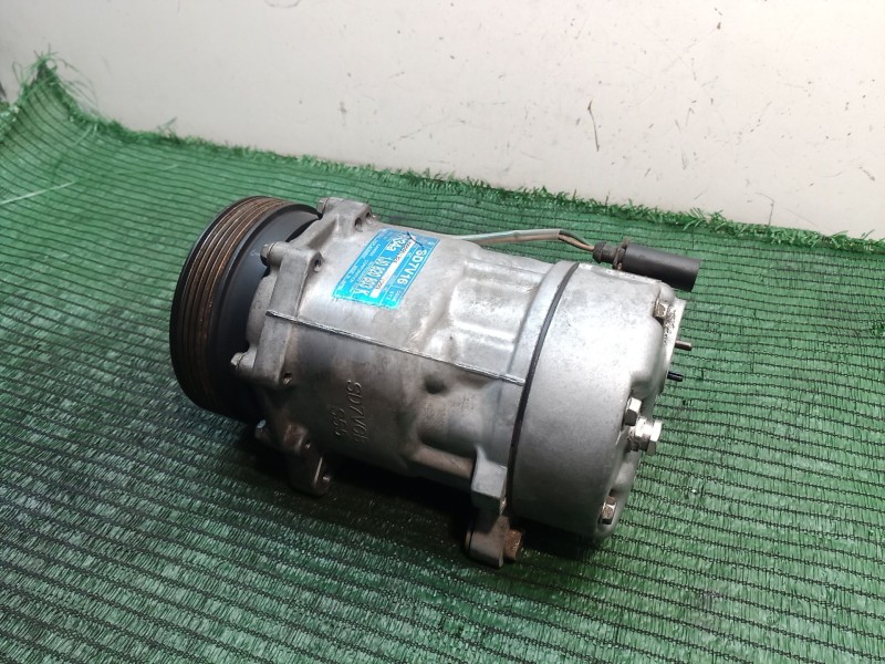 Recambio de compresor aire acondicionado para seat leon (1m1) last edition referencia OEM IAM 1J0820803K 1J0820803K 1J0820803K