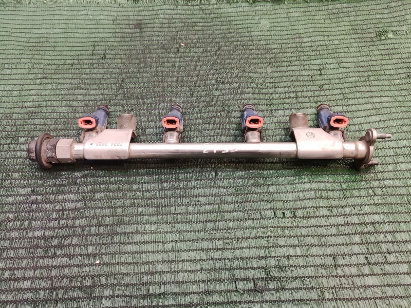 Recambio de rampa inyectora para hyundai i30 (fd) 1.6 referencia OEM IAM SINREF SIN REF SIN REF