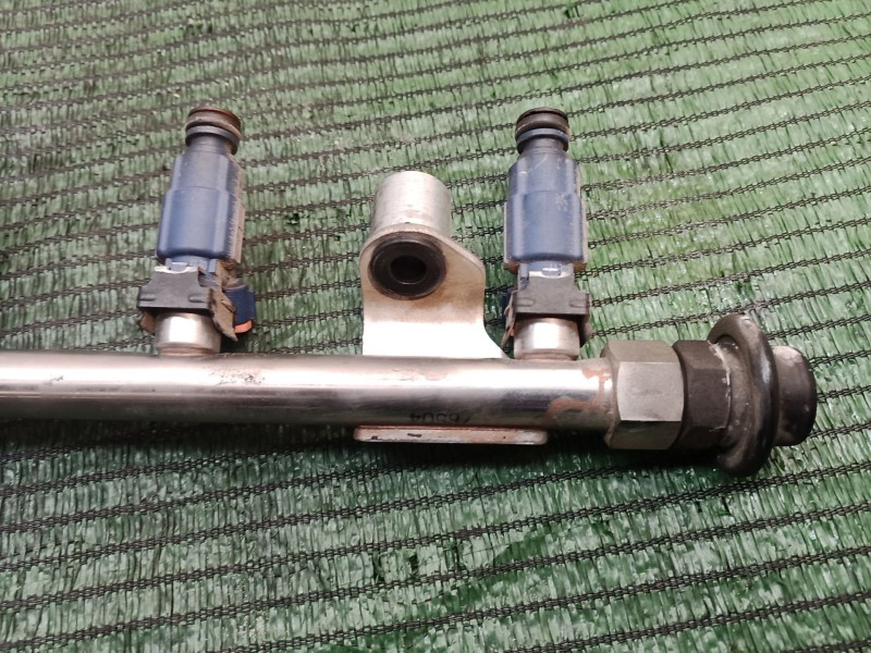 Recambio de rampa inyectora para hyundai i30 (fd) 1.6 referencia OEM IAM SINREF SIN REF SIN REF