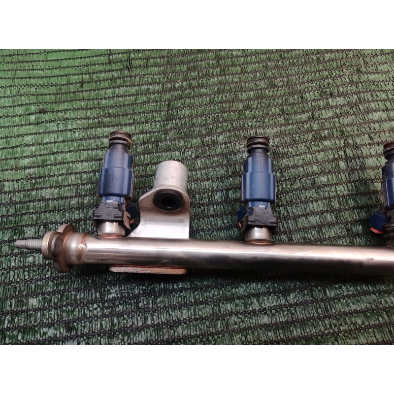 Recambio de rampa inyectora para hyundai i30 (fd) 1.6 referencia OEM IAM SINREF SIN REF SIN REF