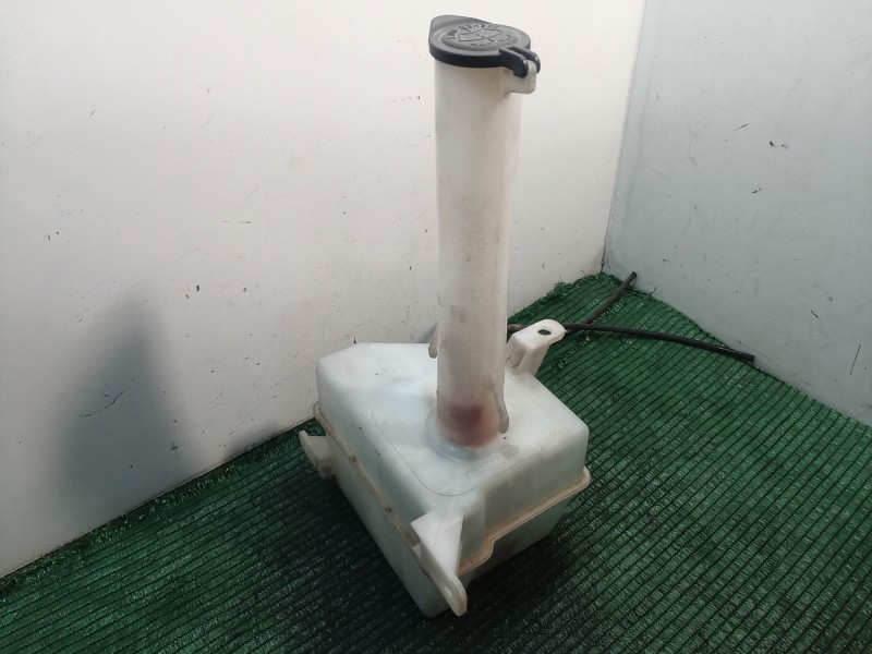 Recambio de deposito limpia para hyundai trajet (fo) 2.0 gls referencia OEM IAM   