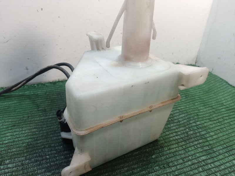 Recambio de deposito limpia para hyundai trajet (fo) 2.0 gls referencia OEM IAM   