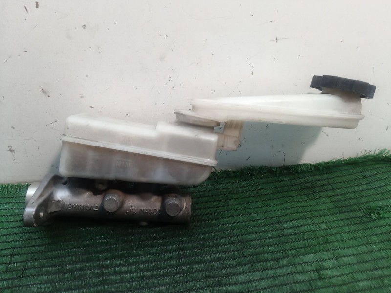 Recambio de bomba freno para hyundai trajet (fo) 2.0 gls referencia OEM IAM BM111042 BM111042 BM111042
