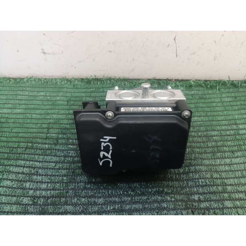 Recambio de abs para renault clio iii 1.2 16v referencia OEM IAM   