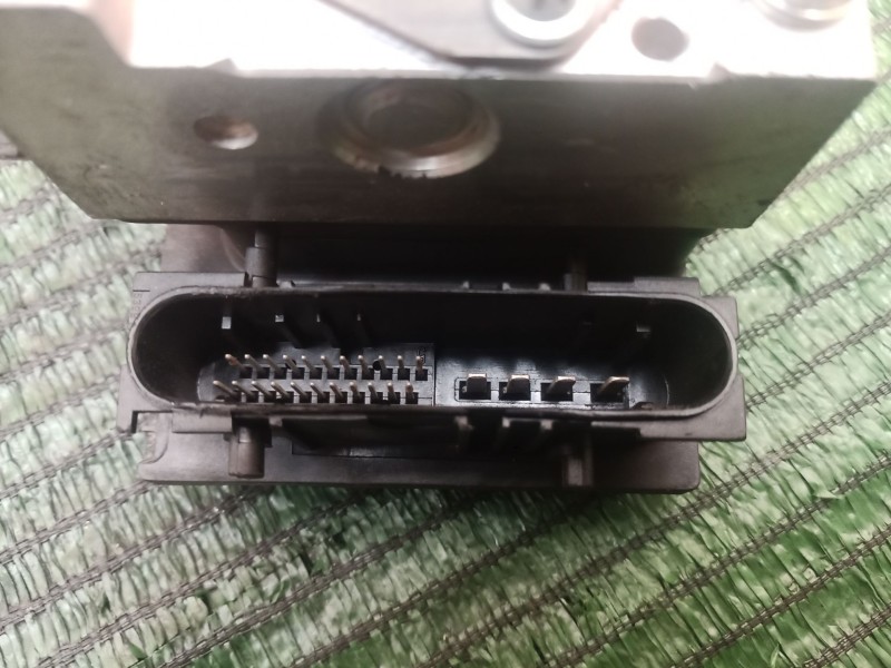Recambio de abs para renault clio iii 1.2 16v referencia OEM IAM   