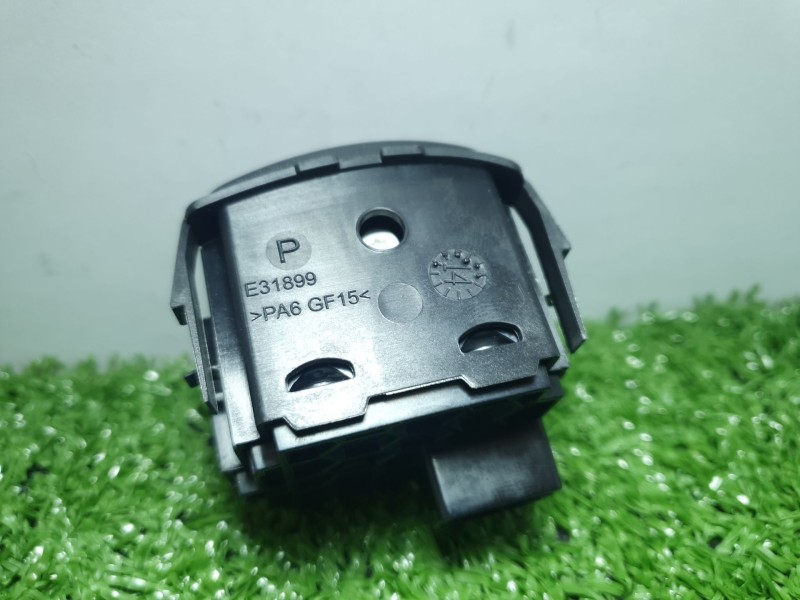 Recambio de interruptor para renault zoe 2014 referencia OEM IAM 251900567R 251900567R 251900567R