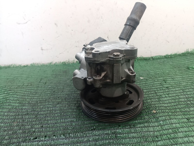 Recambio de bomba direccion para volkswagen passat berlina (3b2) comfortline referencia OEM IAM 8D0145156K 8D0145156K 8D0145156K