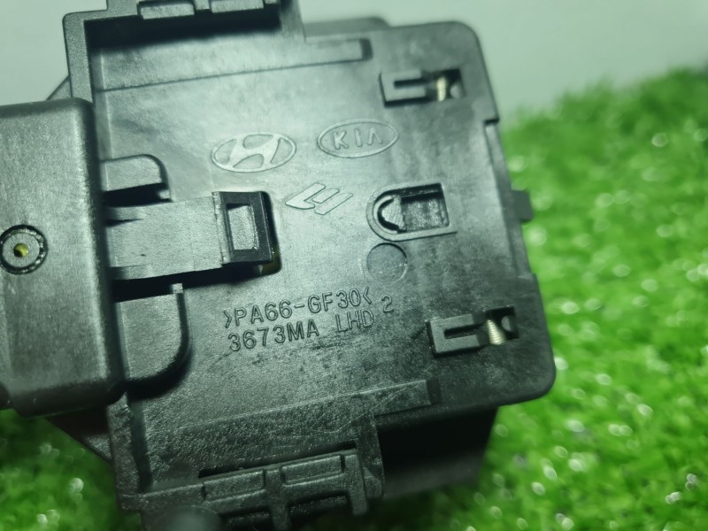 Recambio de mando luces para hyundai i30 (fd) 1.6 referencia OEM IAM   