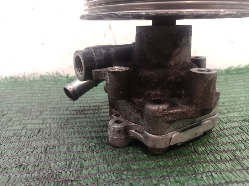 Recambio de bomba direccion para volkswagen passat berlina (3b2) comfortline referencia OEM IAM 8D0145177 8D0145177 038145255