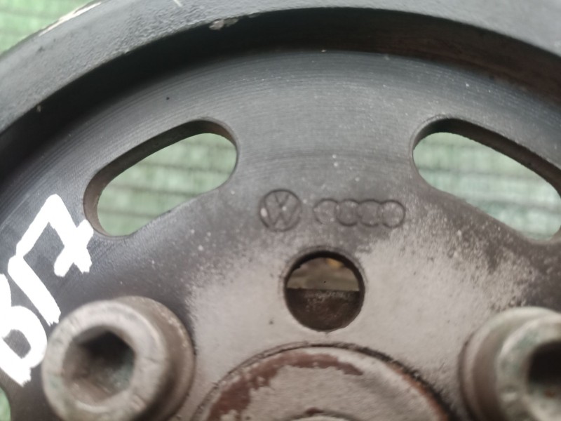 Recambio de bomba direccion para volkswagen passat berlina (3b2) comfortline referencia OEM IAM 8D0145177 8D0145177 038145255