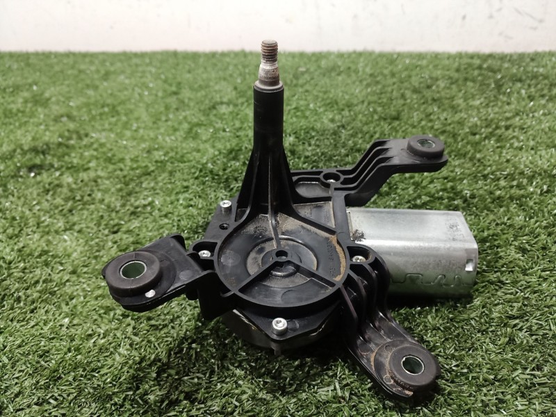 Recambio de motor limpia trasero para opel zafira / zafira family b (a05) 1.9 cdti (m75) referencia OEM IAM   